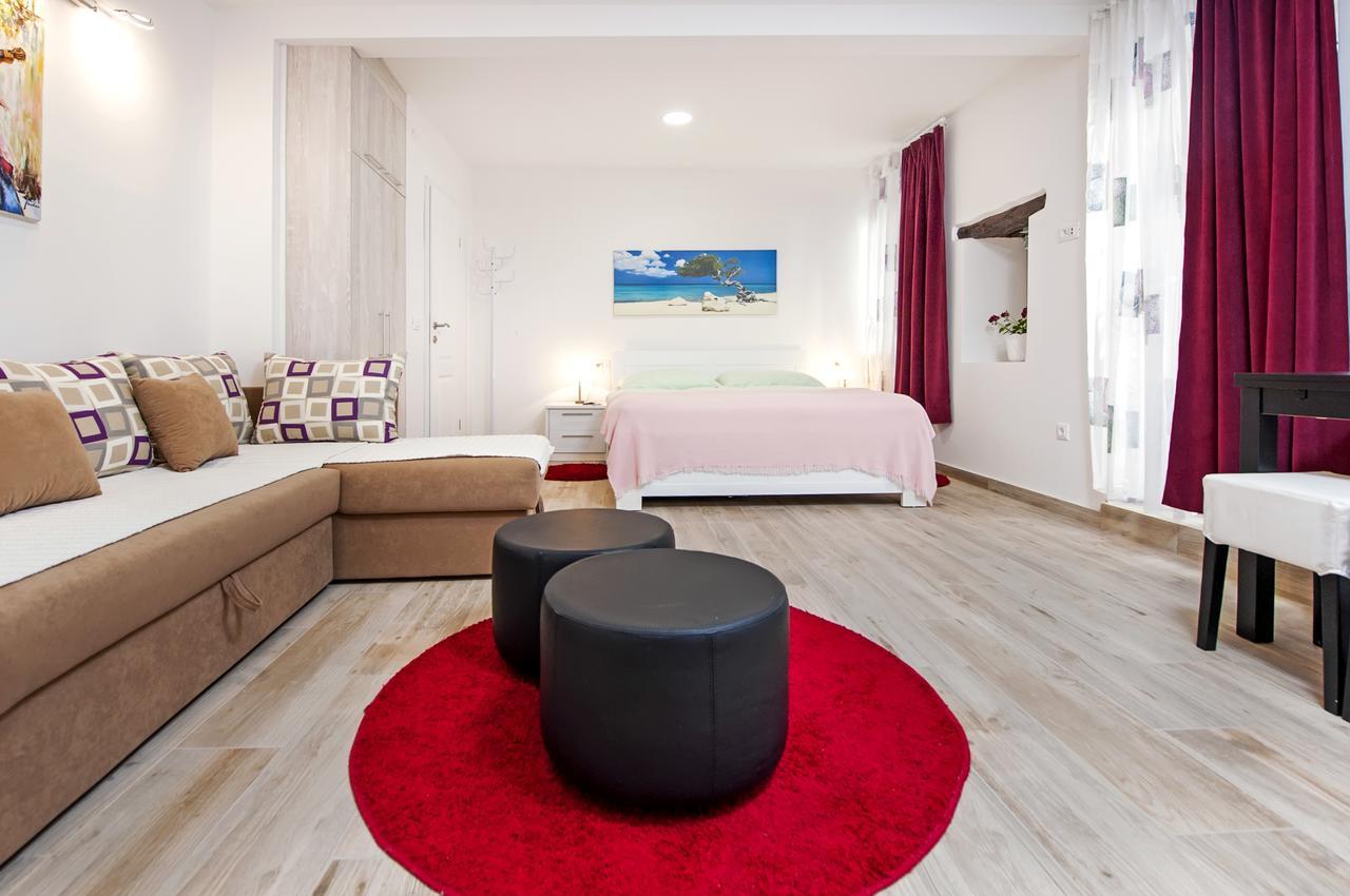 La Svalba Rooms & Studios Rovinj Zewnętrze zdjęcie